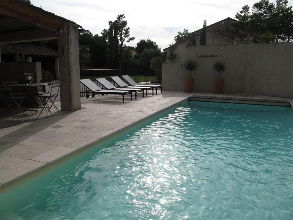 Le Mas De L'Olivier Hotel Loriol-du-Comtat Exterior foto