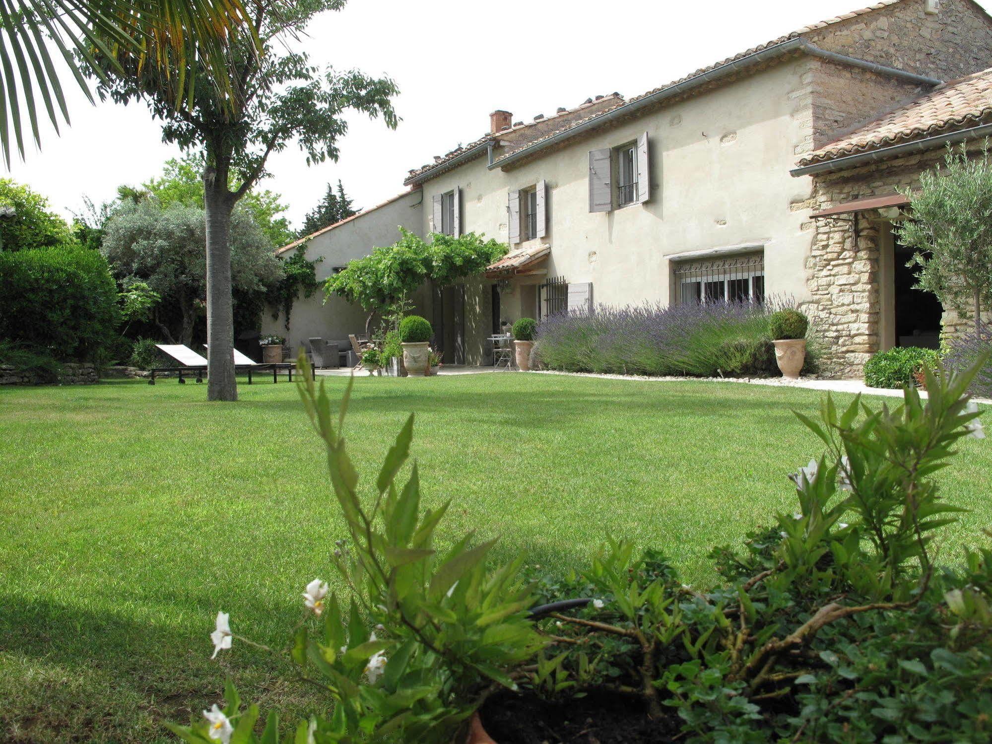 Le Mas De L'Olivier Hotel Loriol-du-Comtat Exterior foto